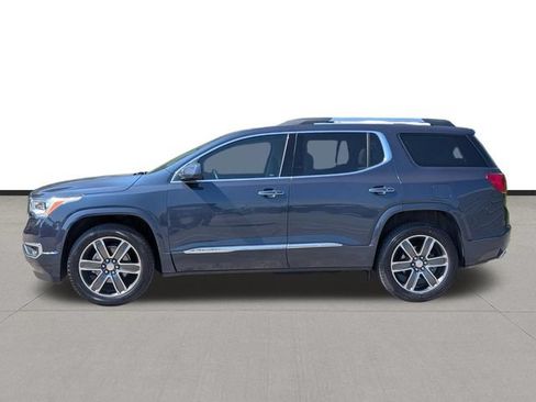 Used 2019 GMC Acadia Denali w/ Technology Package FWD image 8