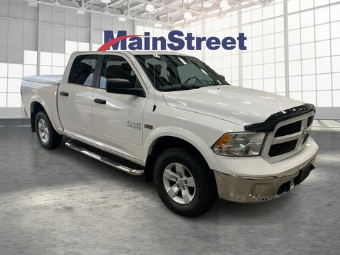 Used 2016 RAM 1500 Outdoorsman image 7