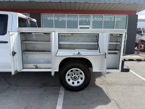 Used 2021 Chevrolet Silverado 3500 W/T w/ WT Fleet Convenience Package image 13