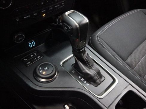 Used 2020 Ford Ranger XLT w/ Equipment Group 301A Mid image 18