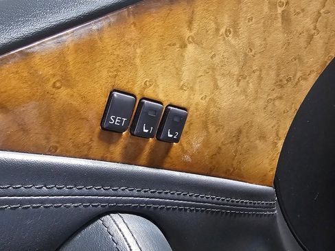 Used 2014 INFINITI QX80 4WD w/ Theater Package image 24