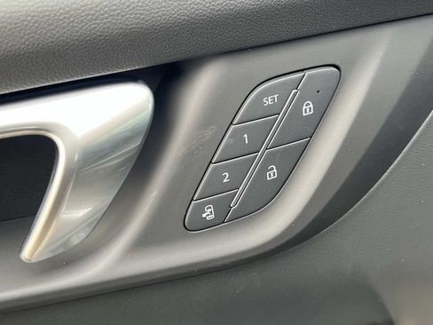 New 2026 Buick Enclave Preferred w/ Power Package AWD/4WD image 17