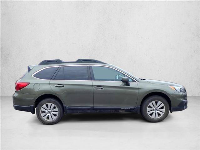 Used 2015 Subaru Outback 2.5i Premium AWD/4WD image 4