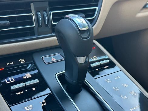 New 2026 Porsche Macan S AWD/4WD image 25