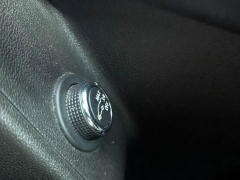 Used 2019 Cadillac XT5 Luxury image 35