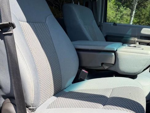 Used 2014 Ford F250 XLT w/ XLT Value Package image 27