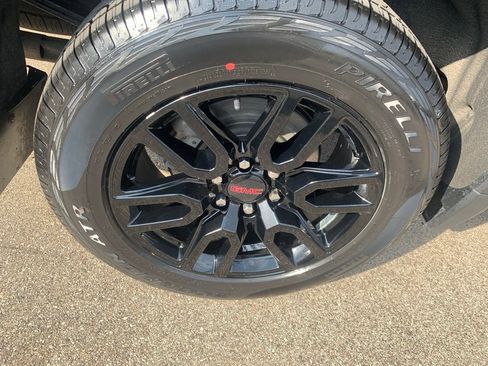 Used 2020 GMC Sierra 1500 Elevation AWD/4WD image 33