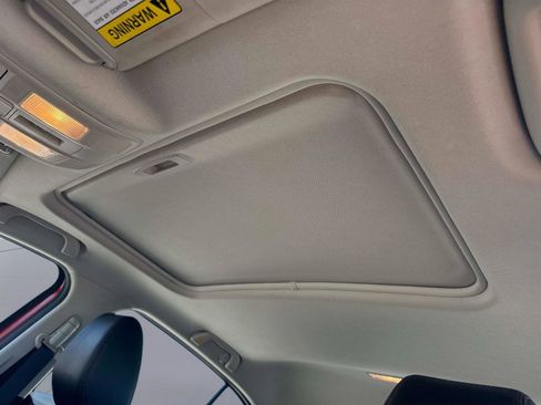 Used 2015 MAZDA MAZDA3 i Grand Touring image 25