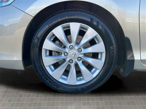 Used 2015 Honda Accord EX-L image 48