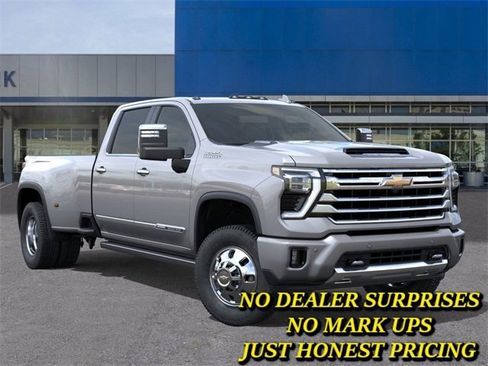 New 2026 Chevrolet Silverado 3500 High Country w/ High Country Premium Package image 7