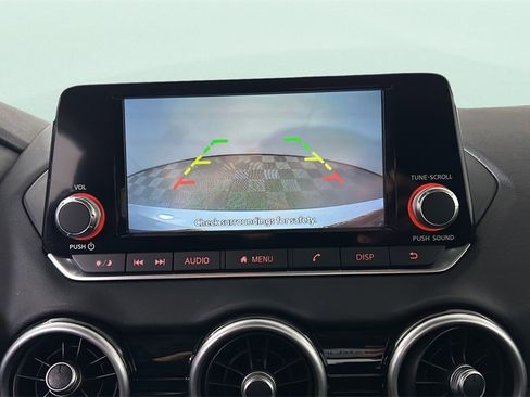 Used 2025 Nissan Sentra S image 26