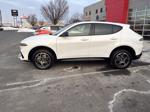 New 2026 Alfa Romeo Tonale Sprint image 6