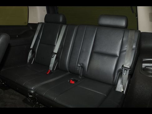Used 2012 GMC Yukon Denali AWD/4WD image 29