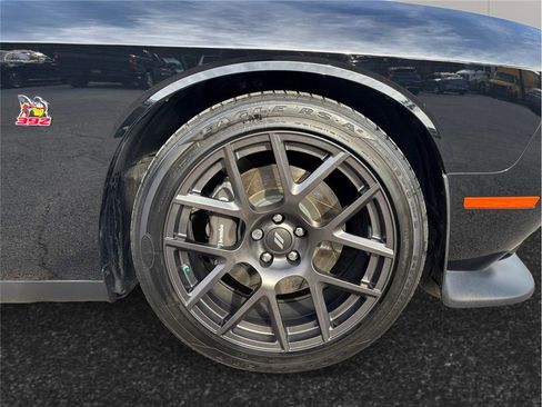 Used 2019 Dodge Challenger R/T Scat Pack w/ Plus Package image 11
