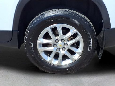 Used 2020 Chevrolet Traverse LS w/ LPO, Floor Liner Package FWD image 7