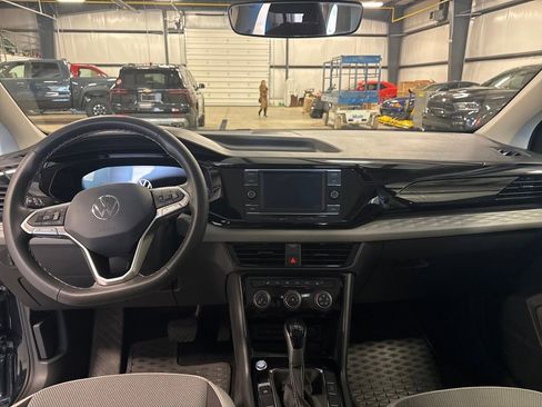 Used 2024 Volkswagen Taos S image 12