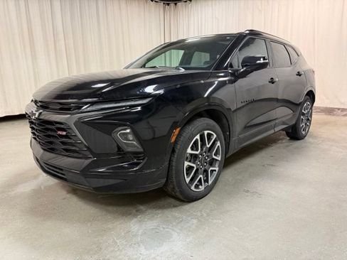 Used 2024 Chevrolet Blazer RS w/ Driver Confidence II Package AWD/4WD image 11