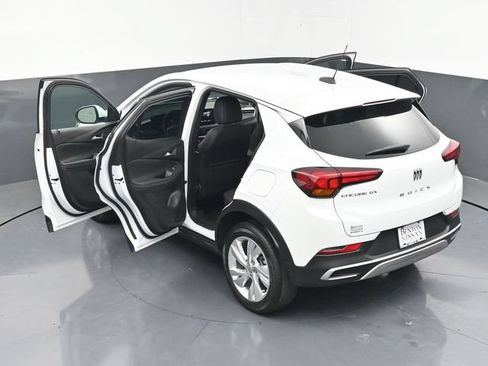 Used 2024 Buick Encore GX Preferred FWD image 44