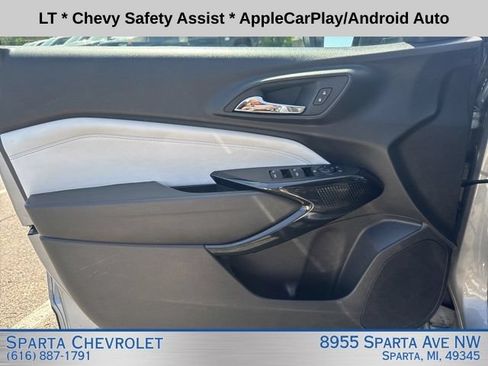 Used 2024 Chevrolet Trax LT FWD image 11