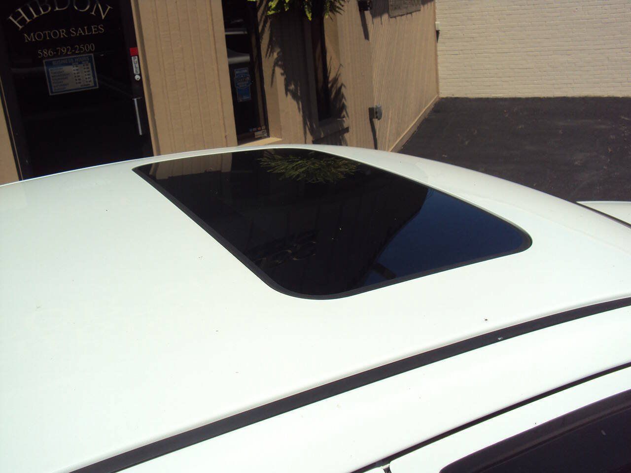 Used 2013 Chrysler 200 Limited w/ Sun/Sound Group FWD image 14
