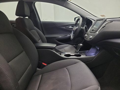 Used 2018 Chevrolet Malibu LS image 21