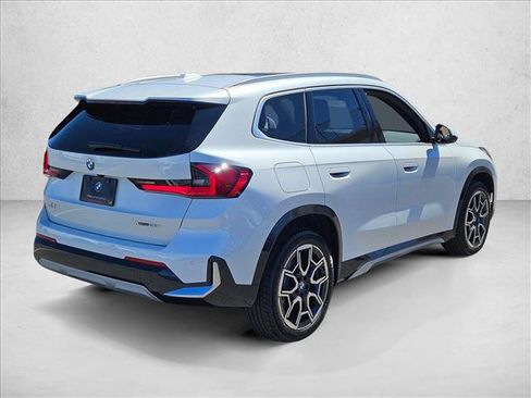 New 2026 BMW X1 xDrive28i w/ Convenience Package AWD/4WD image 2