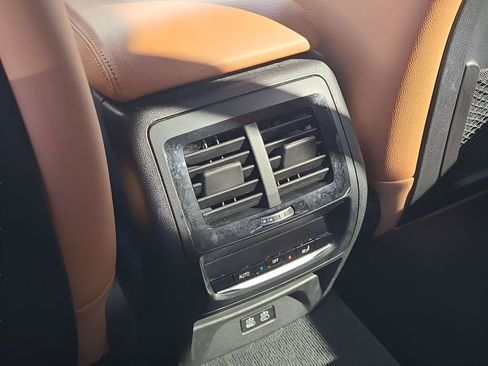 Used 2021 BMW X3 xDrive30i w/ Executive Package image 25