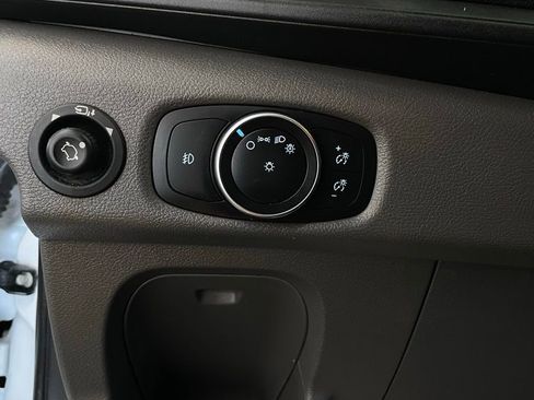 Used 2020 Ford Transit 350 XLT image 27