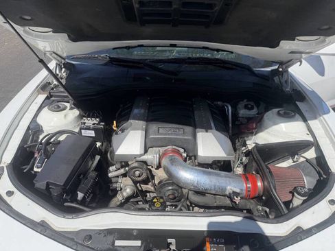 Used 2015 Chevrolet Camaro SS RWD image 16