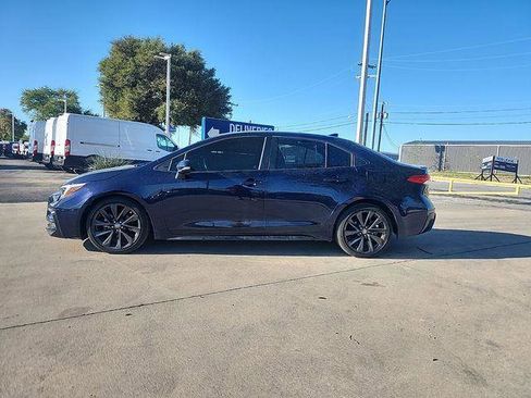 Used 2023 Toyota Corolla SE FWD image 4