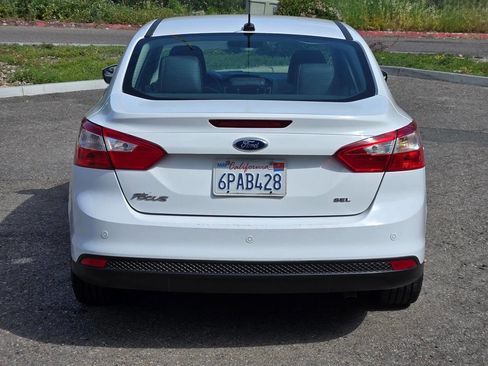 Used 2012 Ford Focus SEL image 14