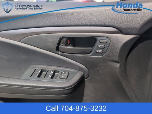 Used 2023 Honda Passport EX-L image 27