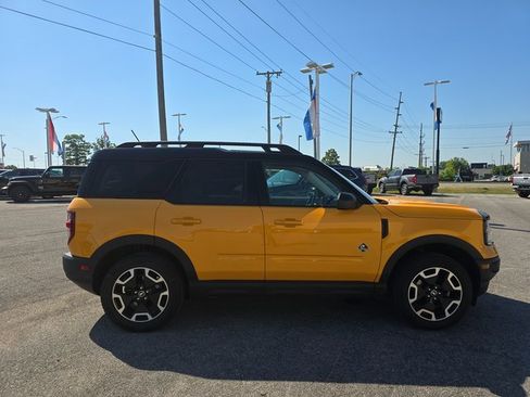 Used 2022 Ford Bronco Sport Outer Banks image 4