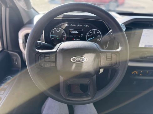 Used 2023 Ford F150 XLT image 6