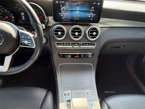 Certified 2022 Mercedes-Benz GLC 300 4MATIC image 15
