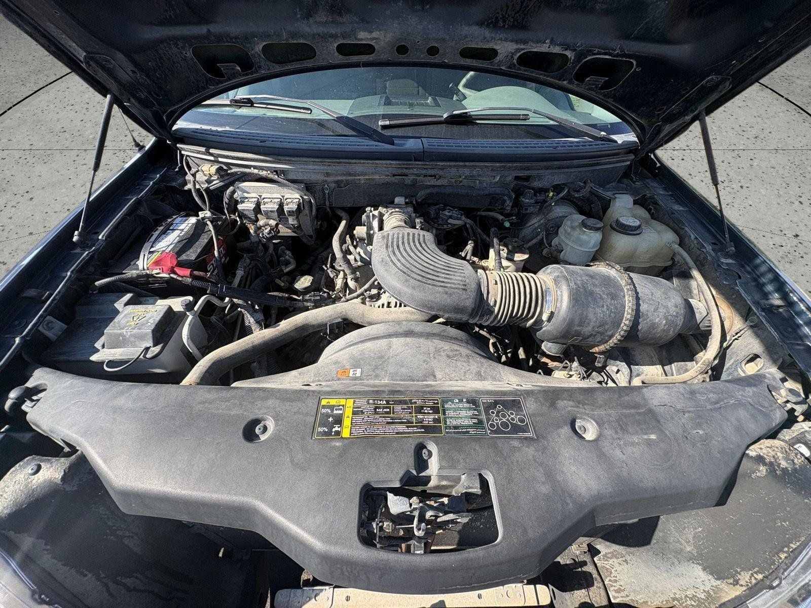 Used 2004 Ford F150 XLT RWD image 10