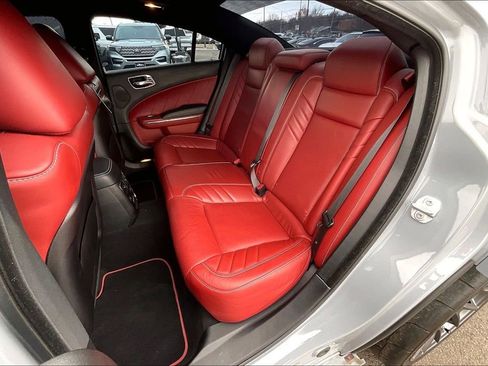 Used 2022 Dodge Charger SRT Hellcat w/ Harman/Kardon Audio Group image 24