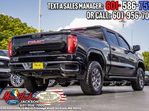 Used 2024 GMC Sierra 1500 AT4 w/ AT4 Premium Package AWD/4WD image 5