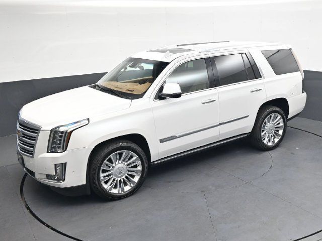 Used 2017 Cadillac Escalade Platinum AWD/4WD image 28