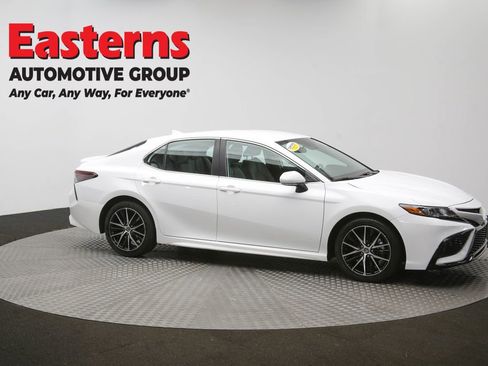 Used 2024 Toyota Camry SE FWD image 47