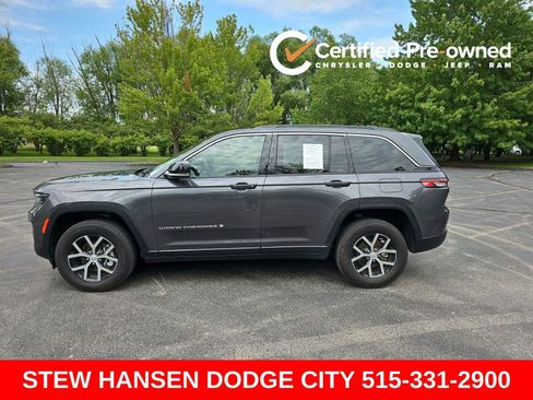 Used 2025 Jeep Grand Cherokee Limited AWD/4WD image 1