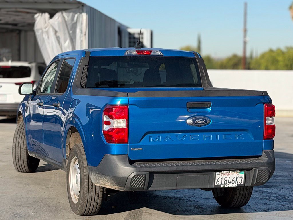 Used 2022 Ford Maverick 2WD SuperCrew image 2