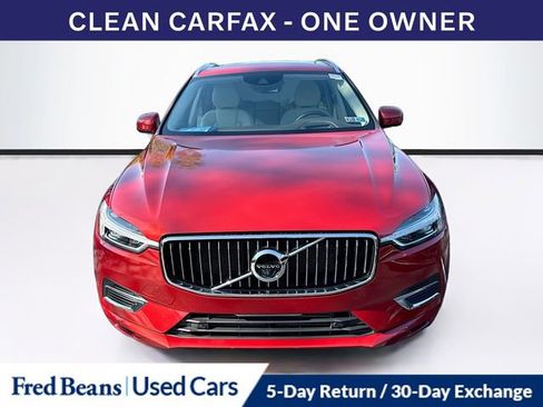 Used 2018 Volvo XC60 T8 Inscription w/ Luxury Seat Package AWD/4WD image 2