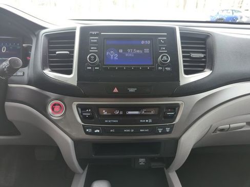 Used 2019 Honda Pilot LX image 21