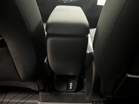 New 2026 Chevrolet TrailBlazer LT w/ Convenience Package FWD image 29
