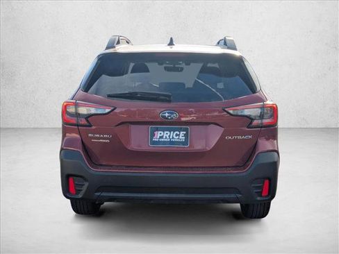 Used 2022 Subaru Outback Premium image 6