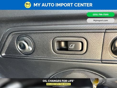 Used 2023 Subaru Forester Limited AWD/4WD image 28