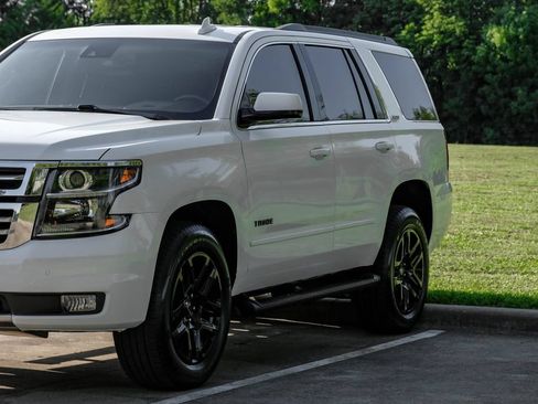 Used 2018 Chevrolet Tahoe LT AWD/4WD image 9