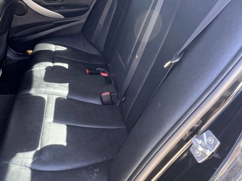 Used 2013 BMW 320i xDrive Sedan image 14