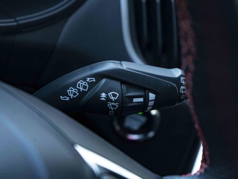 Used 2024 Ford Edge ST-Line image 24